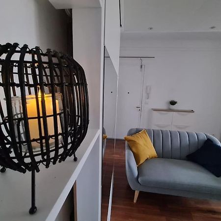 Studio A 2 Pas De La Gare Sartrouville Exteriör bild